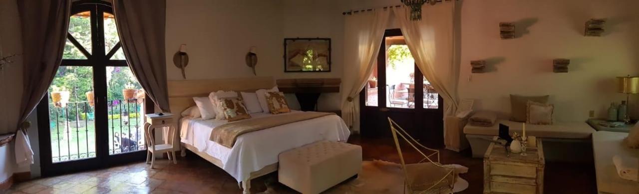 Tres Fuentes Hotel Boutique 圣米格尔－德阿连德 外观 照片